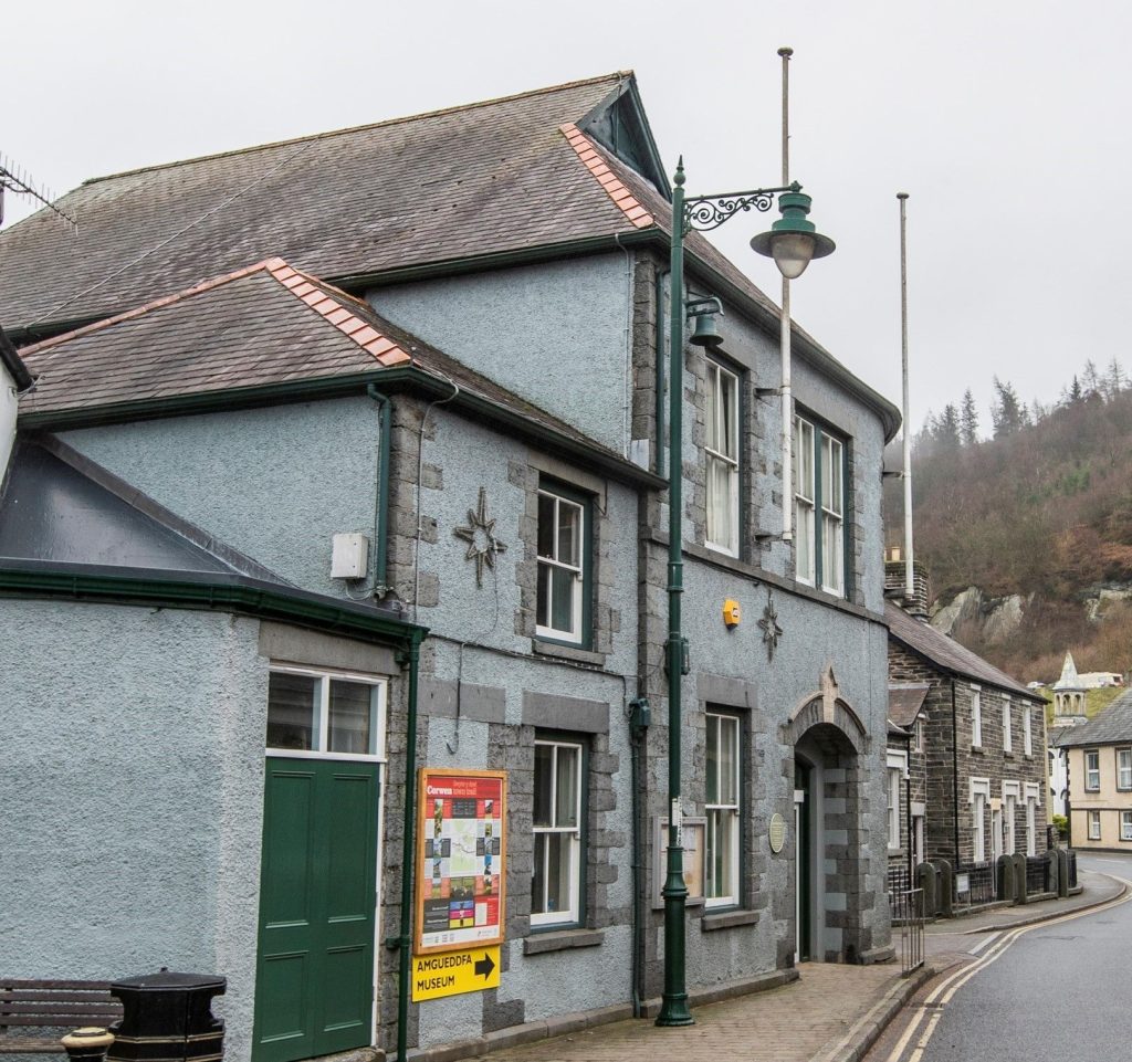 Corwen Library